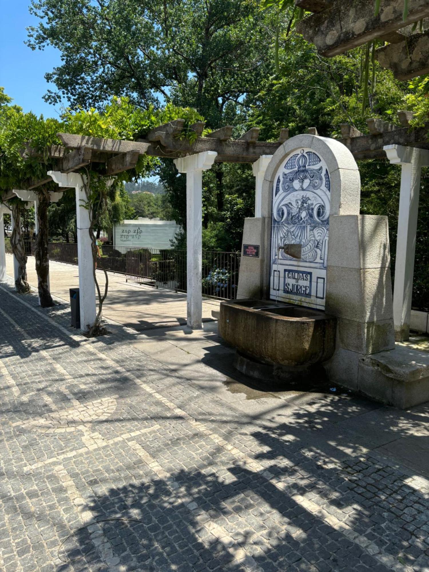 Aconchego Home Caldas de Sao Jorge Экстерьер фото